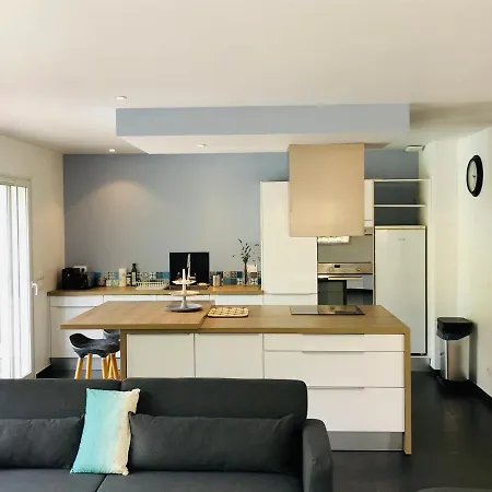 Villa Avec Piscine Aux Portes De Bordeaux Pessac