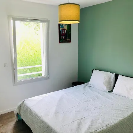 Villa Villa Avec Piscine Aux Portes De Bordeaux